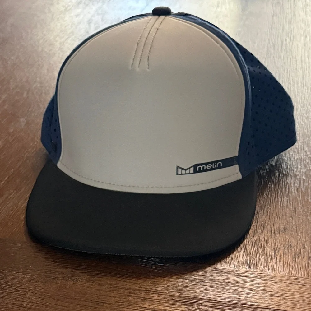 Melin “Amphibian” Hat - Picture 1 of 6